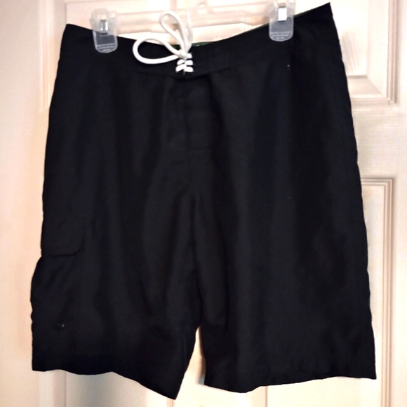 Black Old Navy Swim Shorts with Drawstring Men's Size Medium - Picture 1 of 4